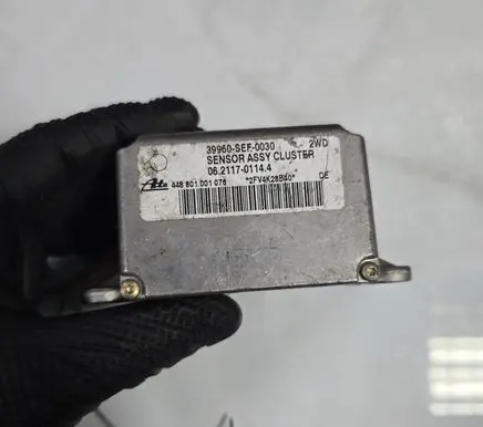 Honda Accord ESP acceleration yaw rate sensor 39960SEF0030 06211701144