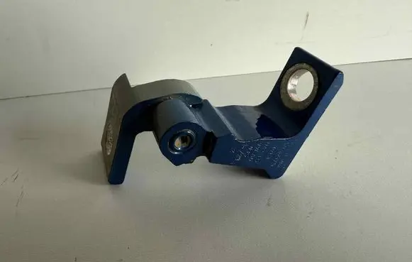 Seat Arona Rear door upper hinge 8X0831406A 8X0831404E