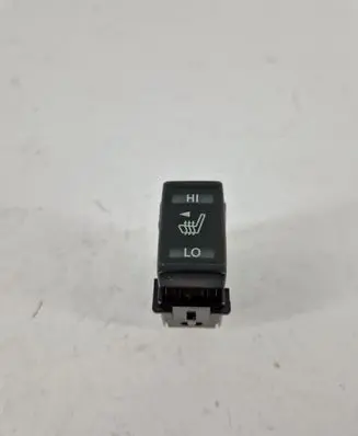 Nissan Qashqai Seat heating switch 