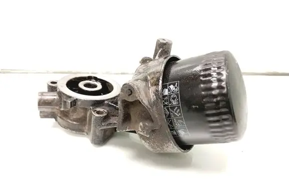 Nissan Navara D40 Oil filter mounting bracket 