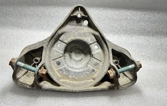 Audi A4 S4 B5 8D Coil spring mount 8D0412383E