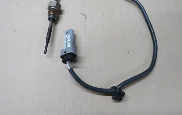 Opel Insignia B Exhaust gas temperature sensor 55494701