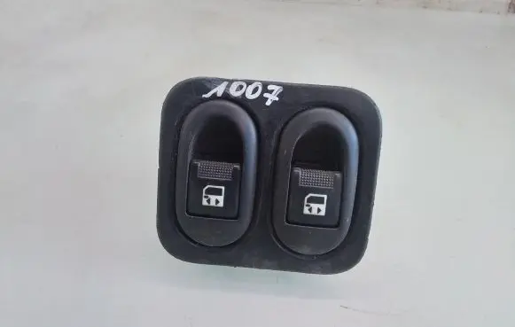 Peugeot 1007 Electric window control switch
