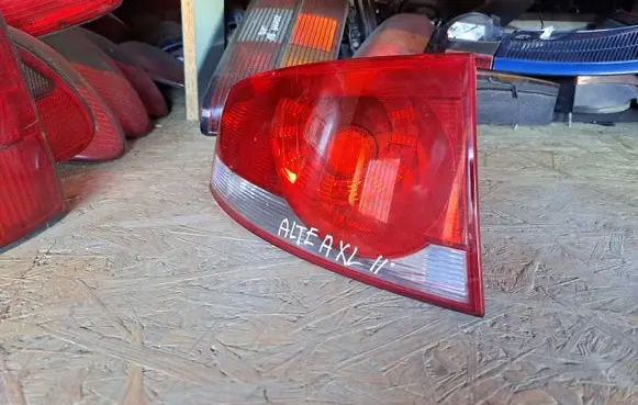 Seat Altea XL Rear/tail lights 5P8945095A 5P8945111A