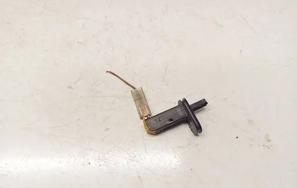 Audi A4 S4 B5 8D Front door sensor 8d0947561