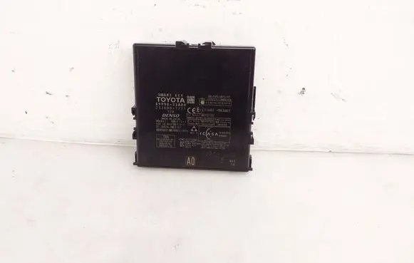 Lexus ES 300h (7th Gen) Keyless (KESSY) go control unit/module 8999033A00 2336007271