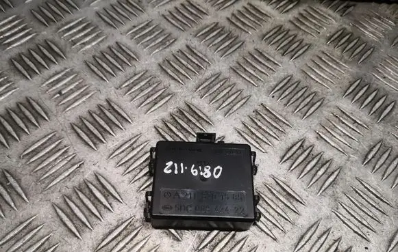 Mercedes-Benz E W211 Rain sensor A2118701585 2118701585