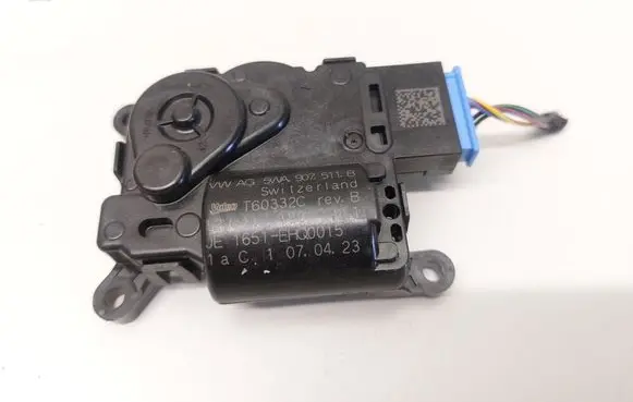 Volkswagen ID.5 Air flap motor/actuator 5WA907511B