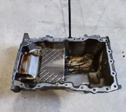 Oil sump