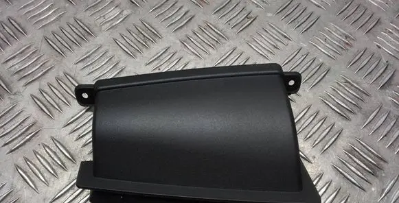 BMW 1 E81 E87 Air intake duct part 7547591