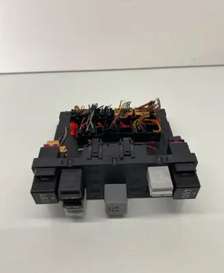 Volkswagen Caddy Comfort/convenience module 3C8937049D H54S2602 F005V00744