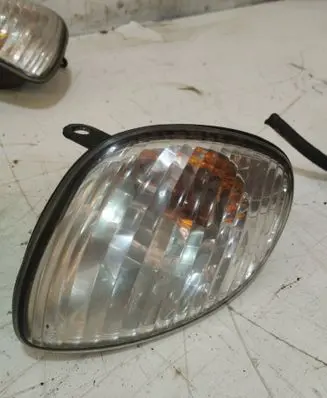 Toyota Corolla E110 Front indicator light