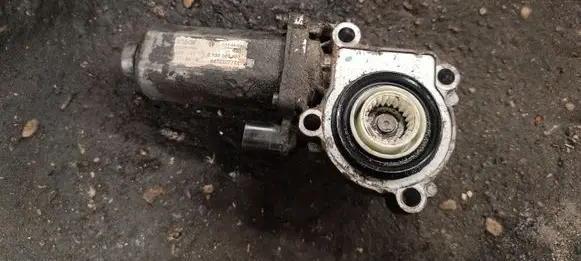 BMW X5 E53 Gearbox-reducer motor 0130008507