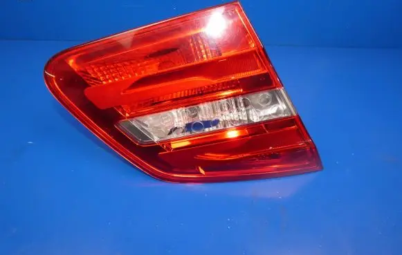 Mercedes-Benz B W246 W242 Tailgate rear/tail lights A2469066300 607701 YAP4018511
