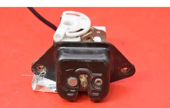 Tailgate/trunk/boot lock/catch/latch