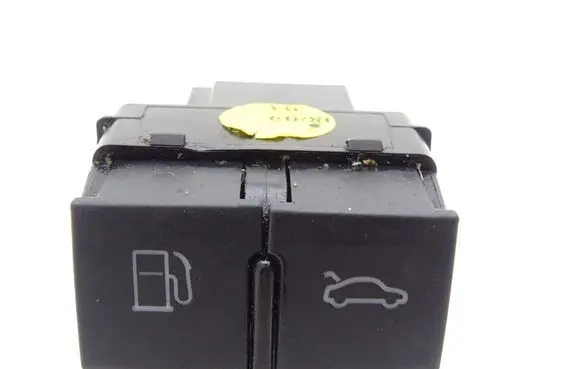 Audi TT TTS Mk2 Other switches/knobs/shifts 8P0959833A