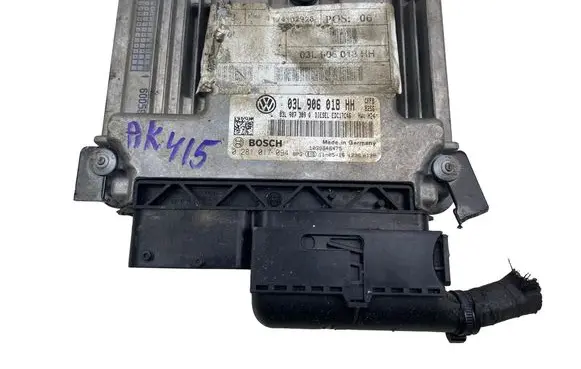 Volkswagen Sharan Engine control unit/module ECU 03L906018HH 0281017094