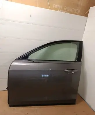 Audi A8 S8 D5 Front door