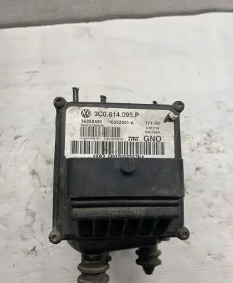 Volkswagen PASSAT B6 ABS Pump 3C0614095P