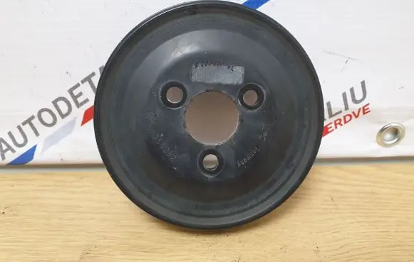 BMW X1 E84 Power steering pump pulley 7800367