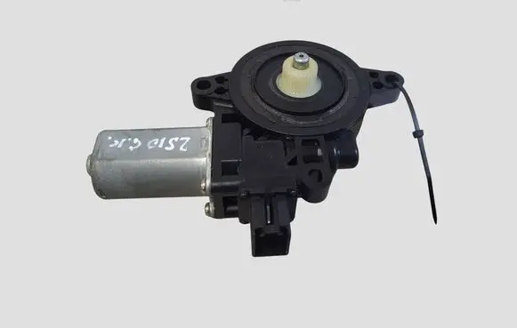 Mazda 6 Rear door window regulator motor D6515958X CM012040