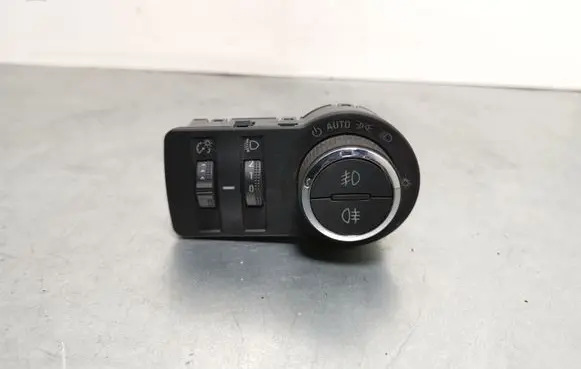 Opel Mokka Light switch 95297440