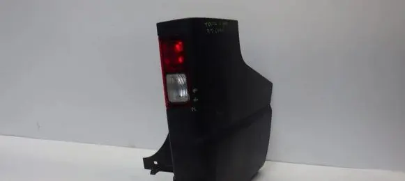 Opel Vivaro Rear bumper light 850162827R