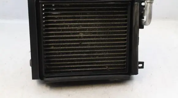 BMW X5M E70 Engine oil radiator 7589518 17217589518