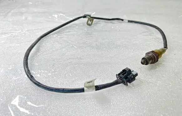 Ford Fiesta Lambda probe sensor J1B190444AD 275295H 0258030085