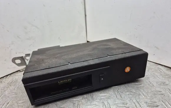 Lexus GS 300 400 430 CD/DVD changer 8627030140
