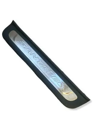 Hyundai Santa Fe Rear sill trim cover 85887S1500