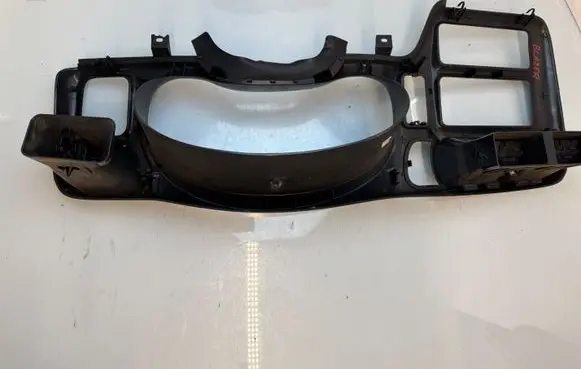 Dashboard trim