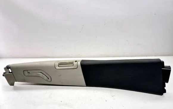 (B) pillar trim (bottom)