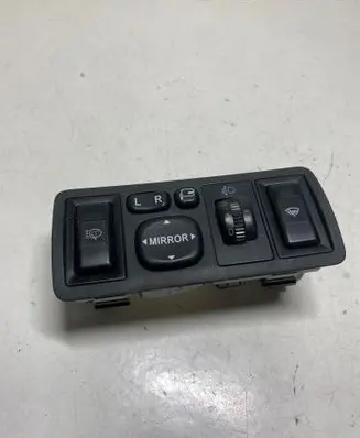 Toyota Avensis T250 A set of switches 777669