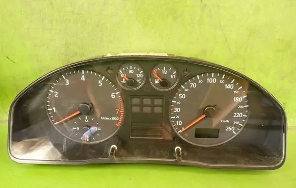 Audi A4 S4 B5 8D Speedometer (instrument cluster) 8D0919861C