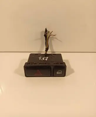 BMW X5 E53 Hazard light switch 8368920