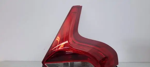 Volvo V40 Rear/tail lights 31283340
