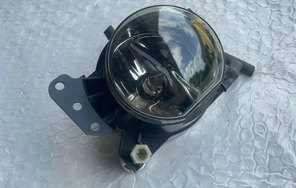 BMW 3 E46 Front fog light 6920704BLCP 6920704 6161100001