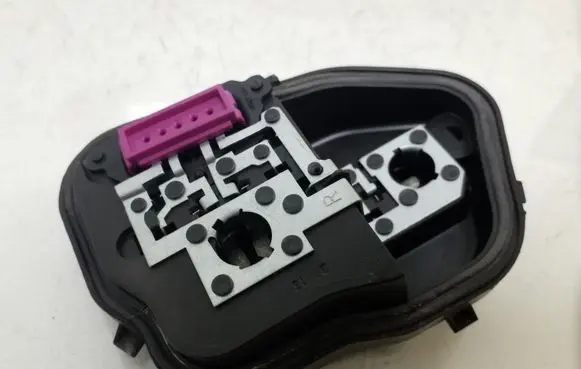Tail light part