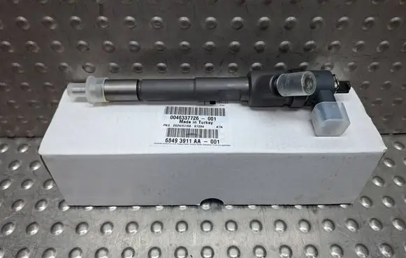 Fiat 500X Fuel injector S26337583 0445110938
