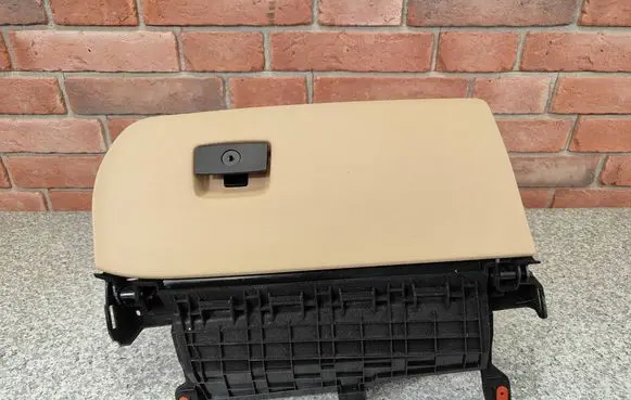 BMW X3 F25 Glove box 6839001