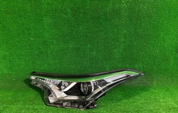 Toyota C-HR I Headlight/headlamp 81150F4031