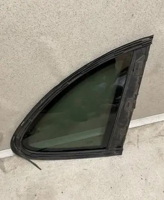 Porsche Cayenne (9PA) Rear side window 7P5845298HB