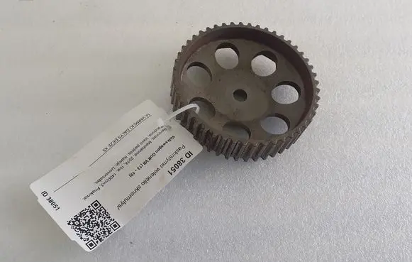 Volkswagen Golf VII Camshaft pulley/ VANOS 04C109111B