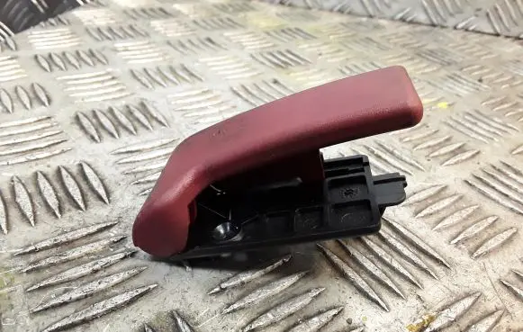 Mercedes-Benz C W203 Engine bonnet (hood) release handle