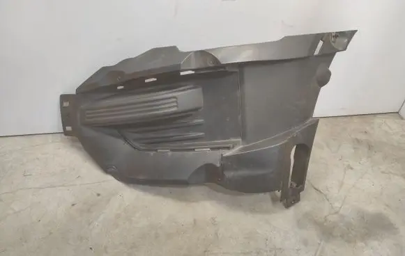 Ford Explorer VI Front fog light