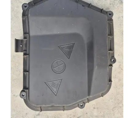 BMW X3 F25 Fuse box cover 12908509910 8509910