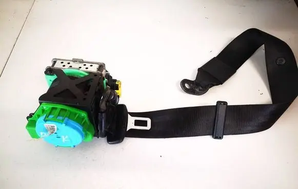 Mitsubishi Lancer X Front seatbelt 8j8857705d