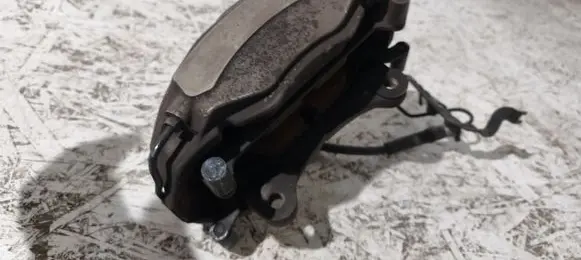 Audi A4 S4 B9 Front brake caliper 8W06CD