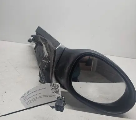 Front door electric wing mirror